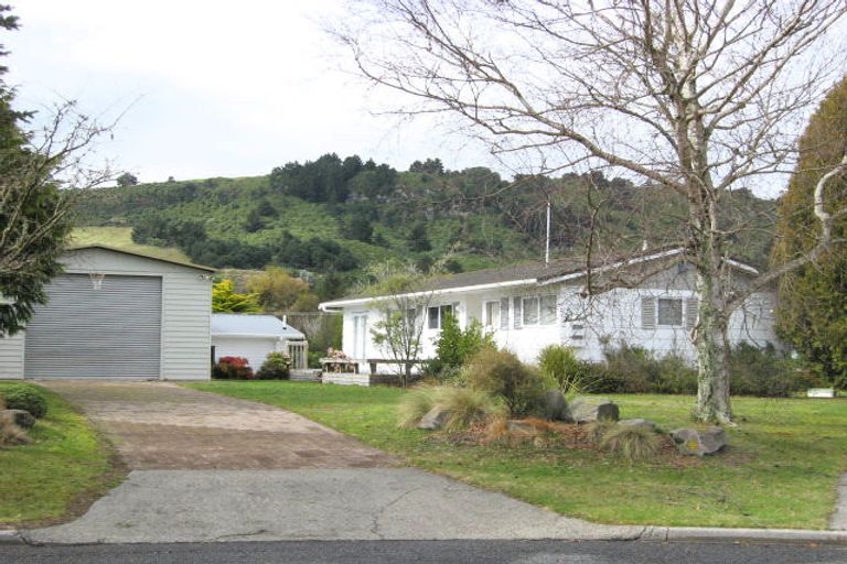 Photo of property in 20 Susan Lane, Kinloch, Taupo, 3377