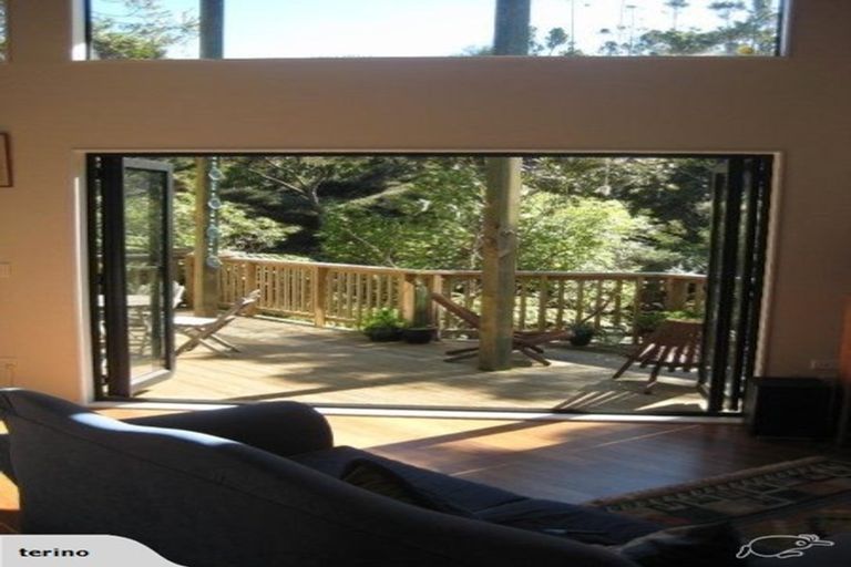 Photo of property in 50 Lone Kauri Road, Karekare, New Lynn, 0772