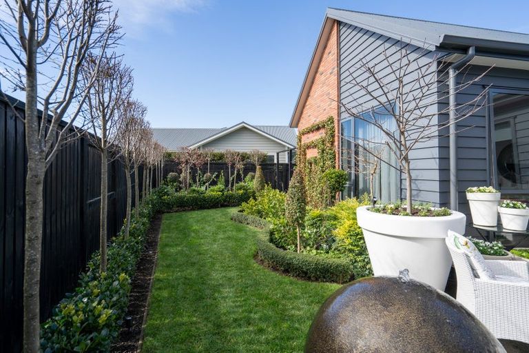 Photo of property in 22 Jarrett Terrace, Leamington, Cambridge, 3432