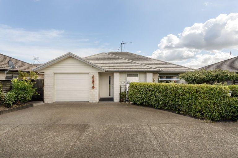 Photo of property in 10 Capstan Close, Pyes Pa, Tauranga, 3112