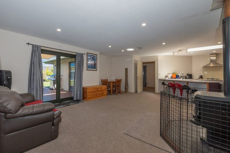 Photo of property in 7 Larch Crescent, Alexandra, 9320