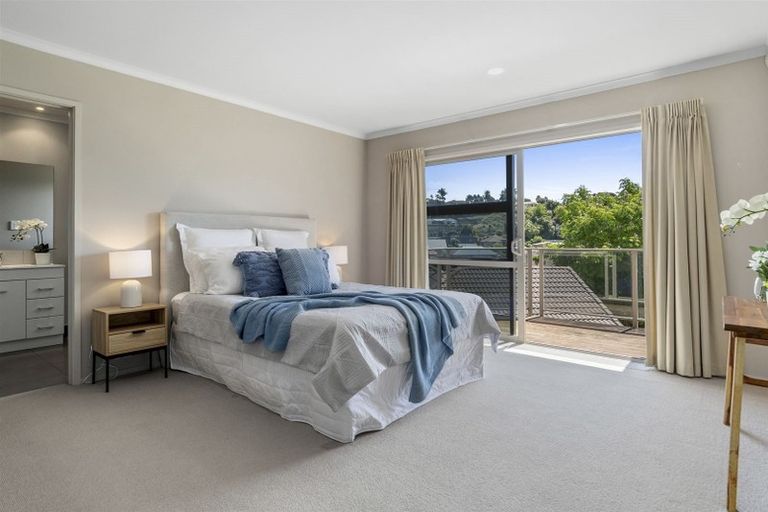 Photo of property in 136 Waterside Drive, Pyes Pa, Tauranga, 3112