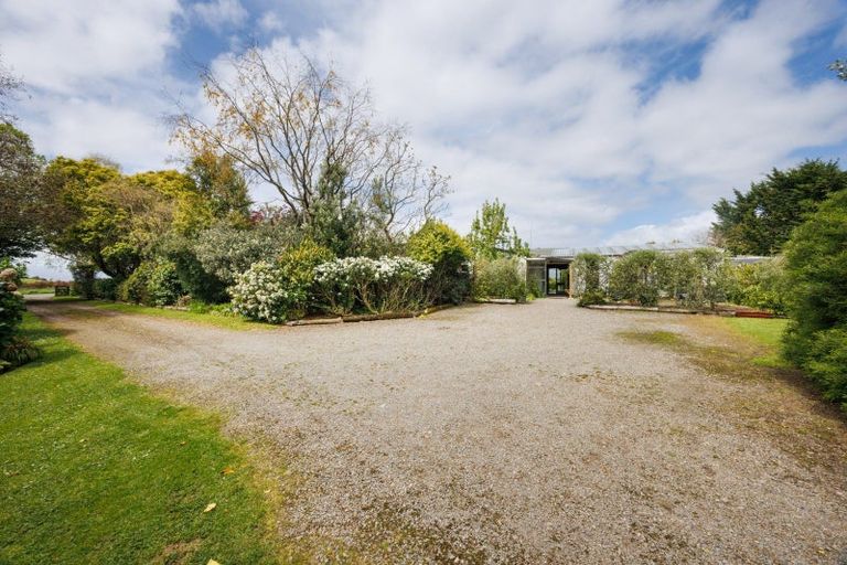 Photo of property in 135 Zigzag Road, Pohangina, Feilding, 4775