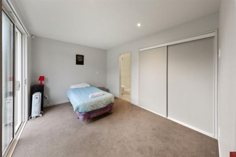 Photo of property in 10 Patiti Parade, Mangere Bridge, Auckland, 2022