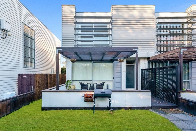 Photo of property in 29 Kauri Drive, Takanini, 2112