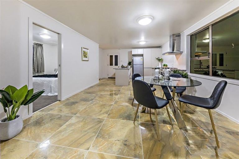 Photo of property in 236 Mahia Road, Weymouth, Auckland, 2103