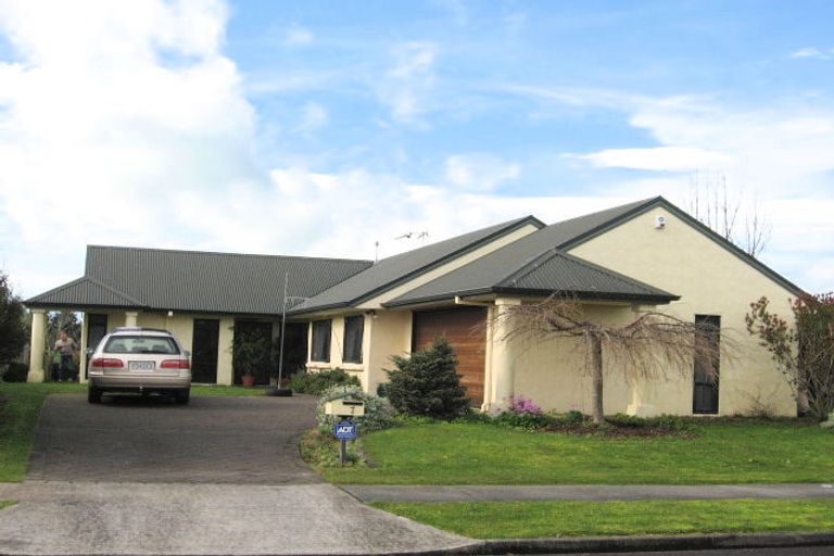 Photo of property in 7 Drake Place, Fairview Downs, Hamilton, 3214