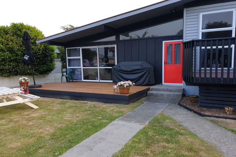 Photo of property in 3 Michael Place, Mangakakahi, Rotorua, 3015