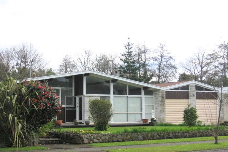 Photo of property in 21 Caernarvon Street, Dinsdale, Hamilton, 3204