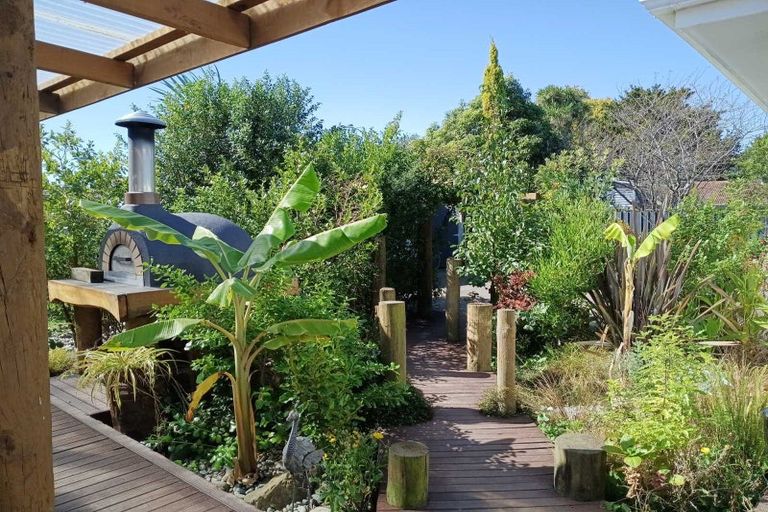 Photo of property in 2 Poole Street, Feilding, 4702