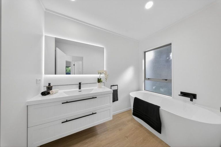 Photo of property in 17 Baden Street, Otumoetai, Tauranga, 3110