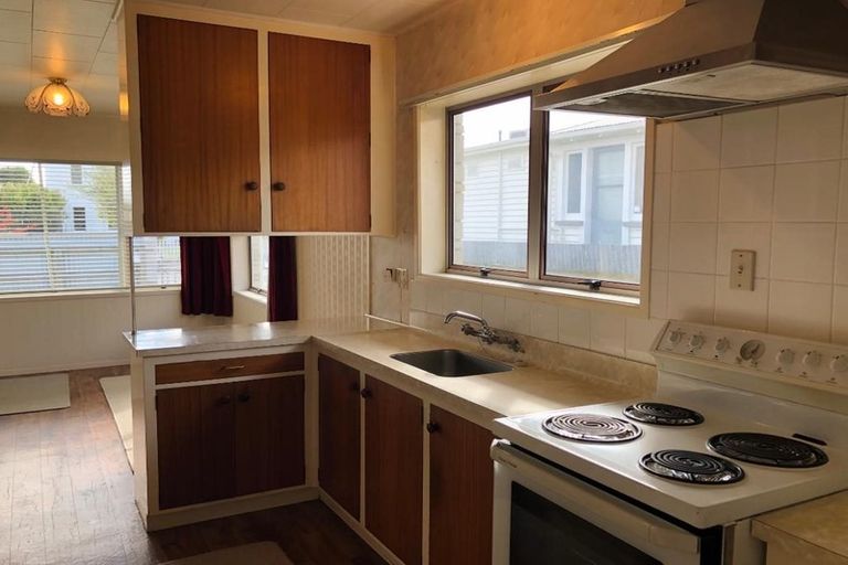 Photo of property in 302b King Street South, Hastings, 4122