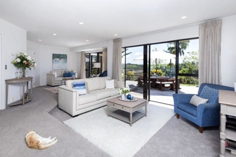 Photo of property in 30 Potts Road, Whitford, Howick, 2571