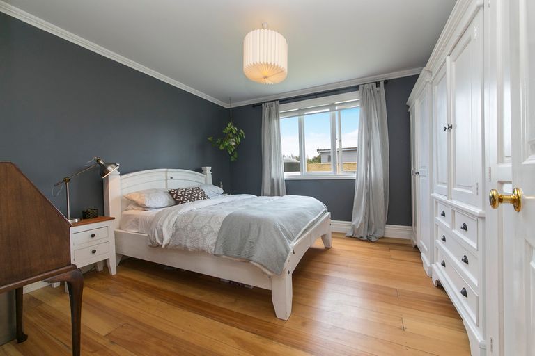 Photo of property in 5 Clarks Lane, Hobsonville, Auckland, 0618