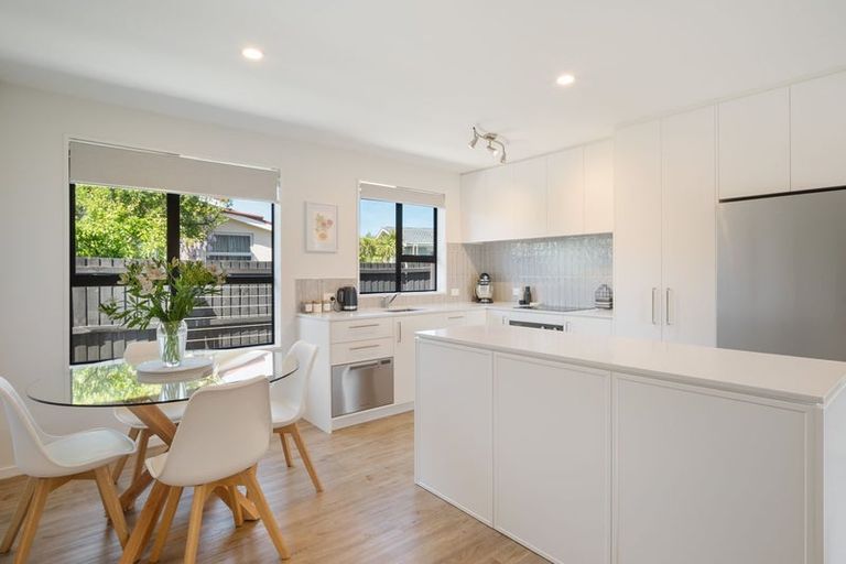 Photo of property in 2/22 Stourbridge Street, Spreydon, Christchurch, 8024