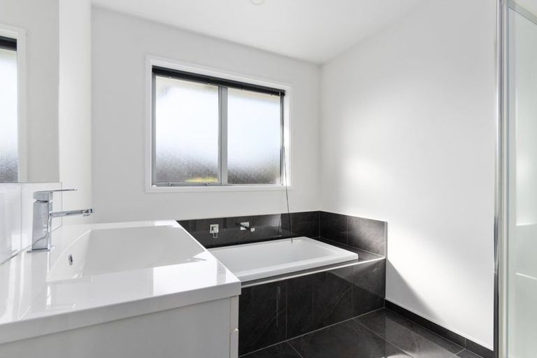 Photo of property in 28 Contrail Street, Wigram, Christchurch, 8042