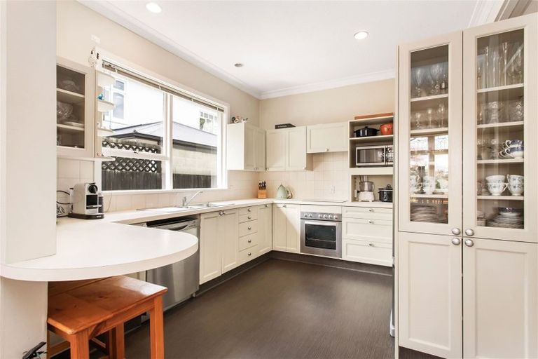 Photo of property in 95 Glandovey Road, Fendalton, Christchurch, 8052