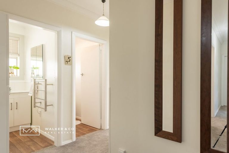 Photo of property in 31 Royal Street, Upper Hutt Central, Upper Hutt, 5018