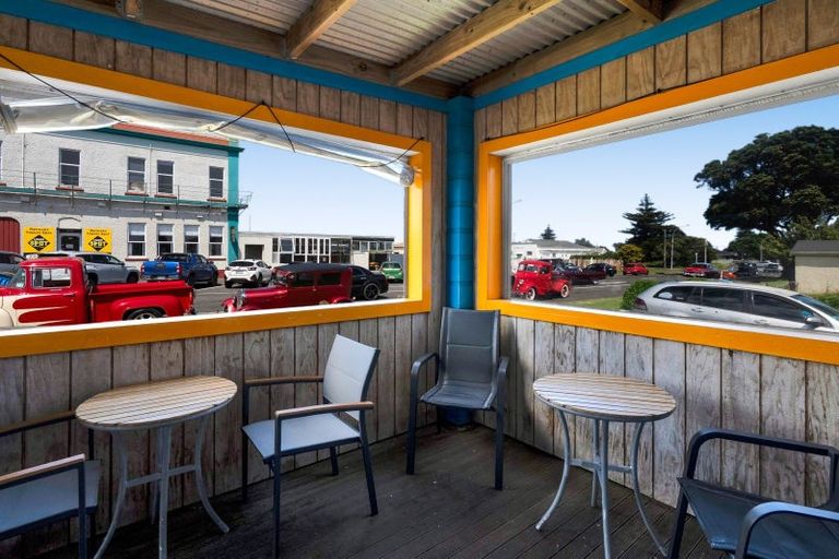 Photo of property in 102 Tasman Street, Opunake, 4616