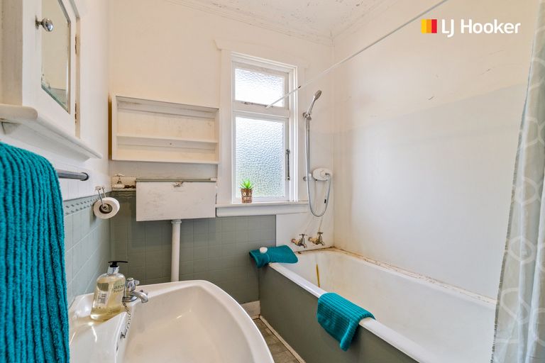 Photo of property in 26 Barr Street, Kenmure, Dunedin, 9011