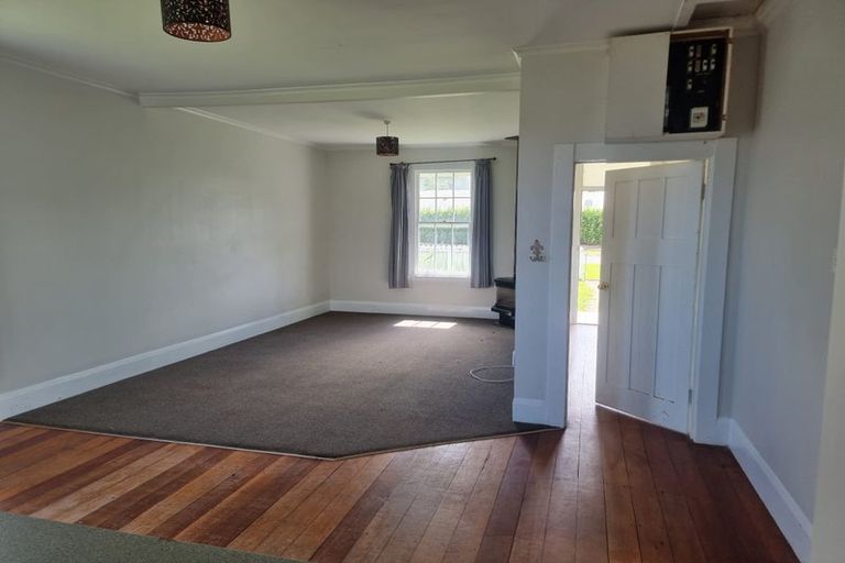 Photo of property in 78 Turuturu Road, Hawera, 4674