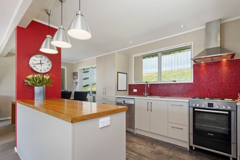Photo of property in 43 Darraghs Road, Brookfield, Tauranga, 3110