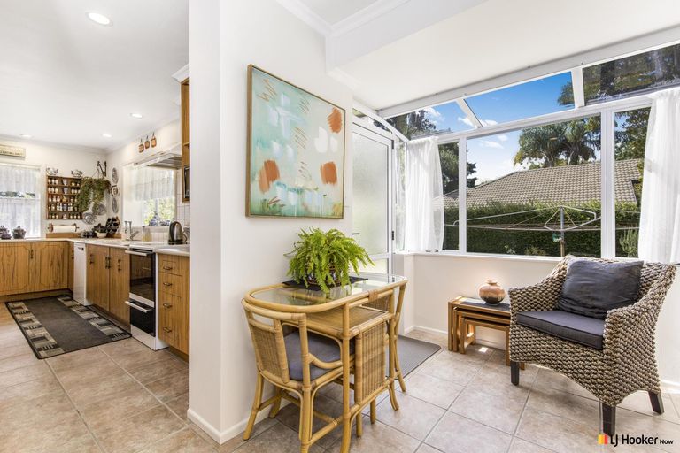 Photo of property in 342 Great South Road, Opaheke, Papakura, 2113