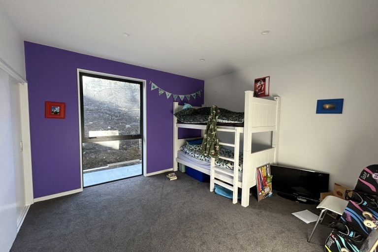 Photo of property in 3 Waxeye Lane, Lake Hawea, 9382