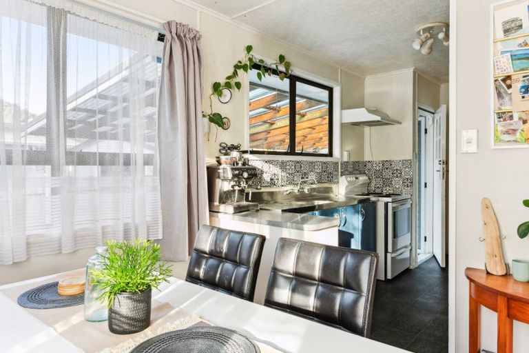 Photo of property in 5 Justin Street, Mangapapa, Gisborne, 4010