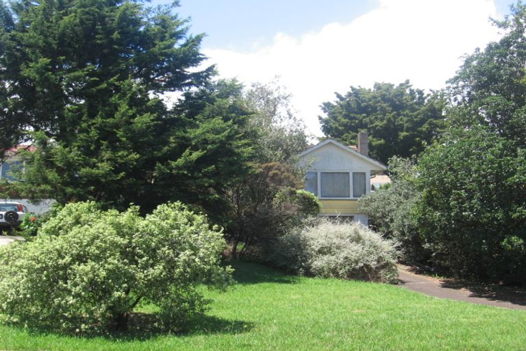 Photo of property in 23 Melton Road, Mount Wellington, Auckland, 1060
