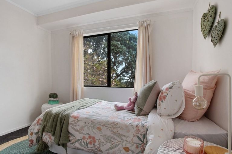 Photo of property in 35 Pohutukawa Drive, Athenree, Katikati, 3177