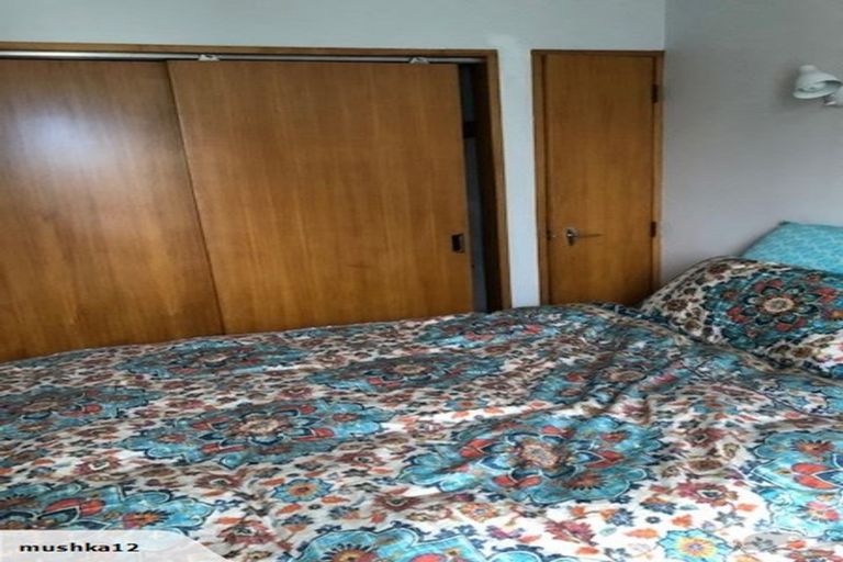 Photo of property in Grafon Court Flats, 7/53 Grafton Road, Roseneath, Wellington, 6011