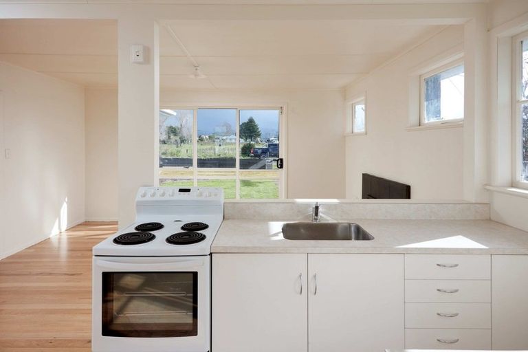 Photo of property in 12 Hetata Street, Whatatutu, Te Karaka, 4094