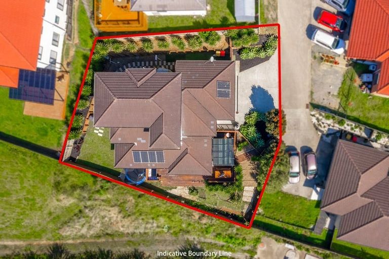 Photo of property in 121 Keri Vista Rise, Papakura, 2110