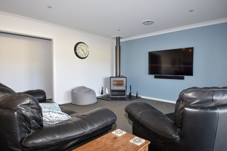 Photo of property in 66a Thomas Road, Carrington, Carterton, 5791