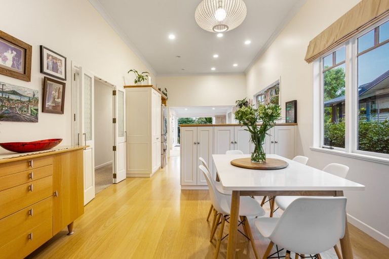 Photo of property in 26 Tainui Road, Devonport, Auckland, 0624