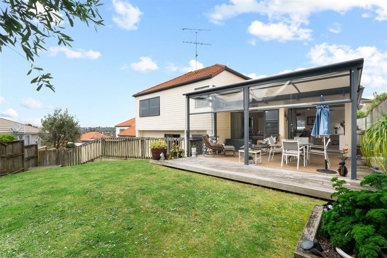 Photo of property in 1/8 Kells Place, Botany Downs, Auckland, 2010