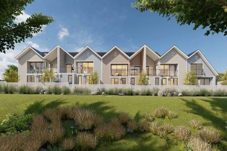 Photo of property in 2/142 Marine Parade, New Brighton, Christchurch, 8083