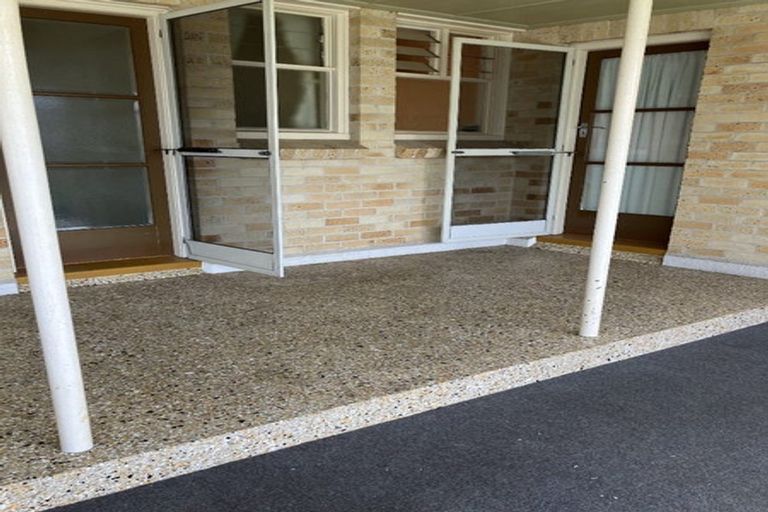 Photo of property in 8 Carlisle Street, Levin, 5510