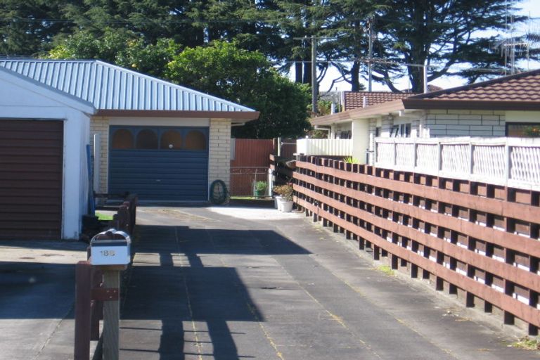 Photo of property in 18a Roys Road, Parkvale, Tauranga, 3112