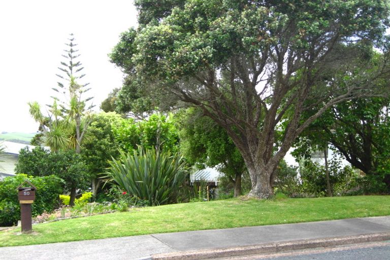 Photo of property in 50 Everard Avenue, Army Bay, Whangaparaoa, 0930