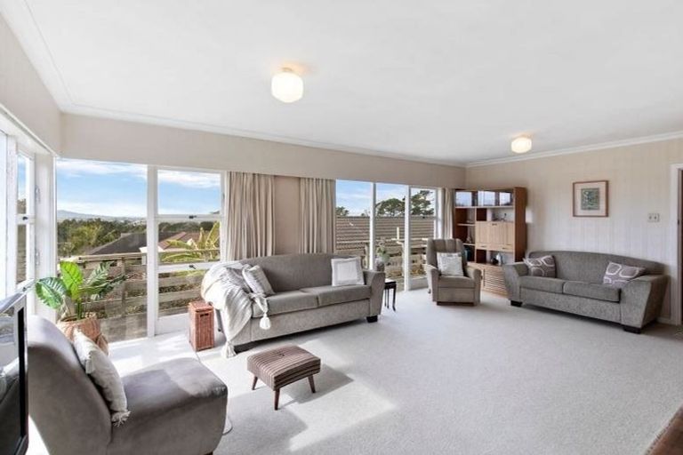 Photo of property in 8 Waratah Street, Birkenhead, Auckland, 0626