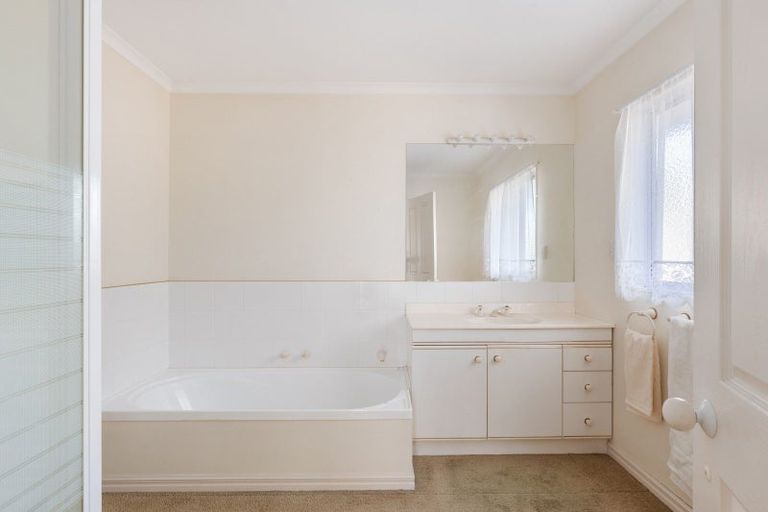 Photo of property in 11 Achilles Crescent, Welcome Bay, Tauranga, 3112