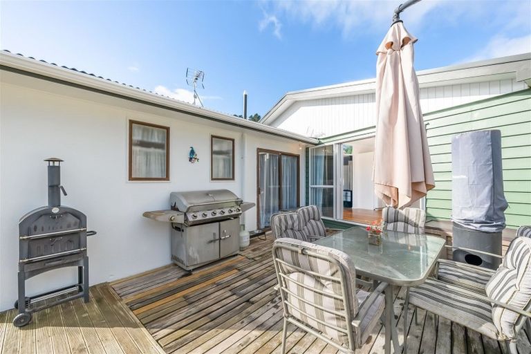 Photo of property in 23 Molloys Road, Te Marua, Upper Hutt, 5018