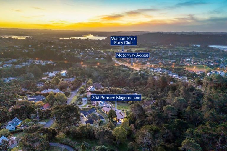 Photo of property in 30a Bernard Magnus Lane, Greenhithe, Auckland, 0632