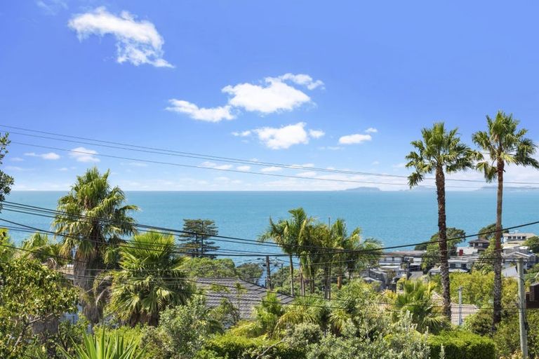 Photo of property in 42 Park Rise, Campbells Bay, Auckland, 0630