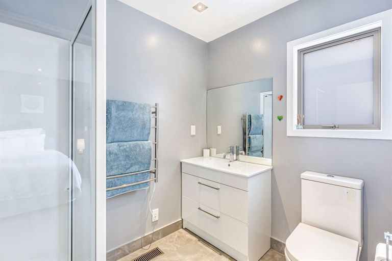 Photo of property in 5 Kaimai Place, Aotea, Porirua, 5024