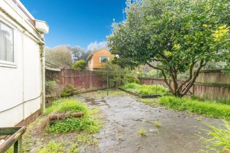 Photo of property in 33 Anthony Crescent, Bader, Hamilton, 3206