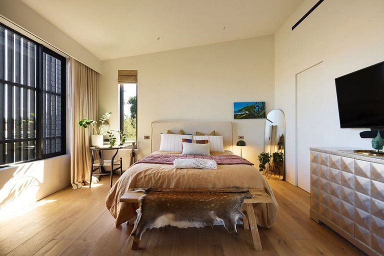 Photo of property in 65 Pitau Road, Mount Maunganui, 3116