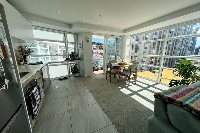 Photo of property in Pinnacle Apartments, E706/160 Victoria Street, Te Aro, Wellington, 6011